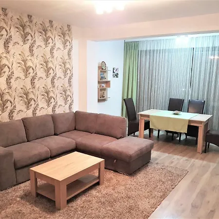 Apartament Ladom